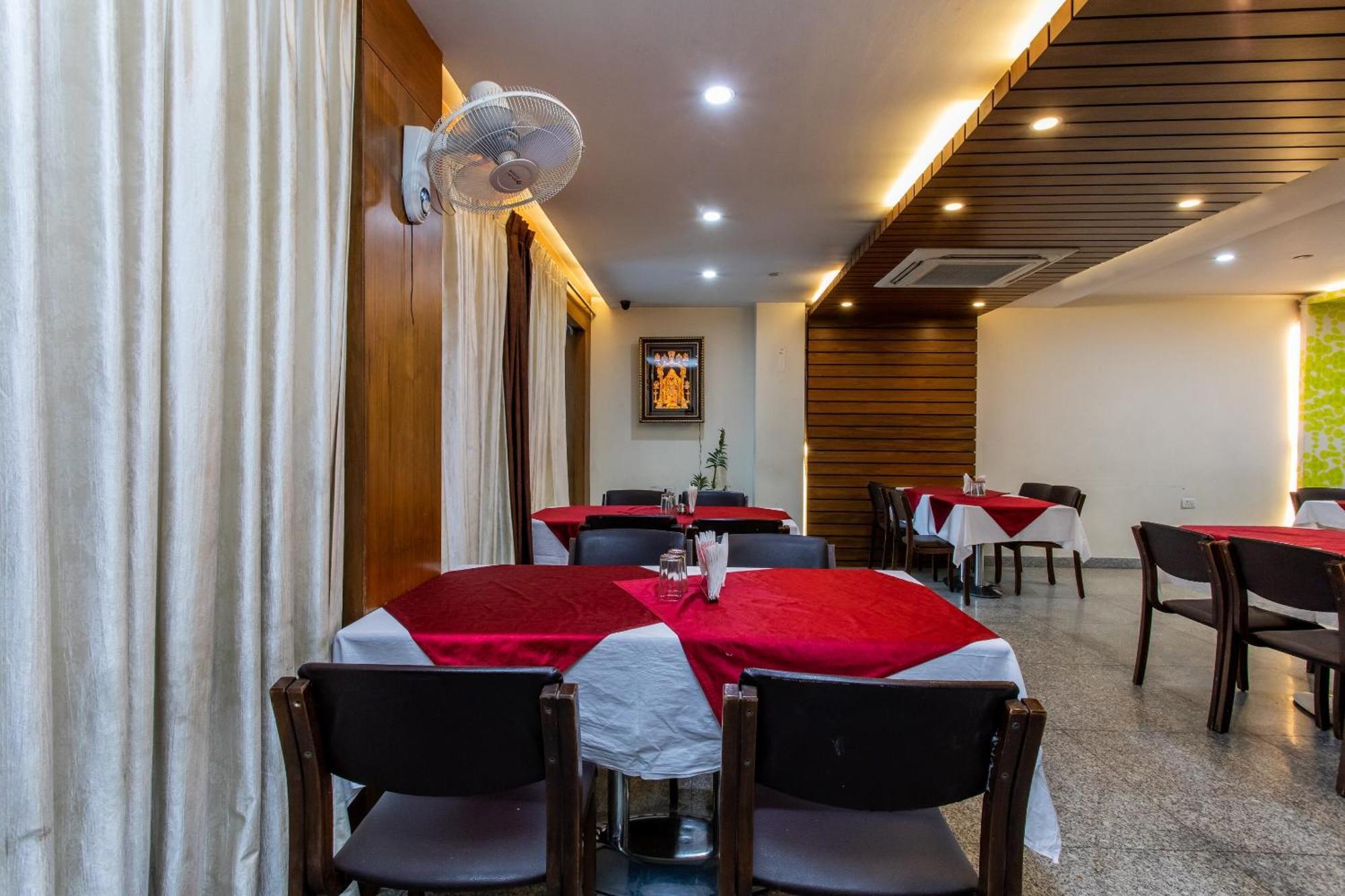 Super Hotel O Mohit Regency Μποπάλ Εξωτερικό φωτογραφία